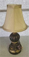 SMALL LAMP W/ SHADE