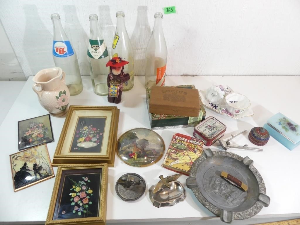 Box of miscellaneous vintage and antique items