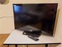 Sanyo 32" television, remote, antenna included