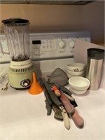 Knives, Soup Cups, Hamilton Beach Blender