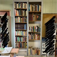 Pair of matching bookcases (books NOT included)TR)