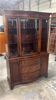 Mahogany Curved Door China Cabinet