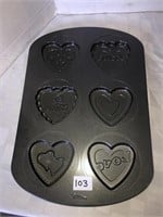 Wilton heart pan