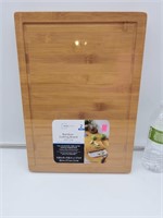 NEW BAMBOO CUTTING BOARD WITH TRAY