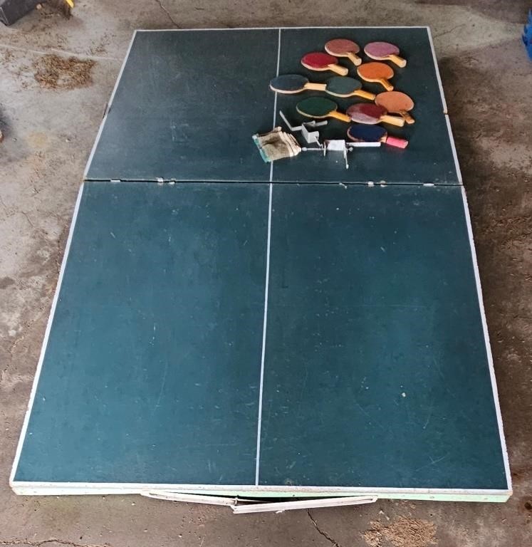 Ping Pong Table Parts and Paddles