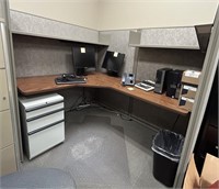 6' X 5' CUBICLE WORK STATION