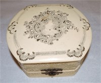 Celluloid dresser box