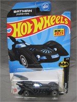 NIB Hot Wheels Batman Forever Batmobile Car