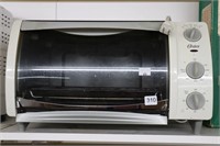 OSTER TOASTER OVEN