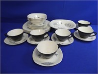 Retro Midwinter Set Of Dishes ( Some Chips )
