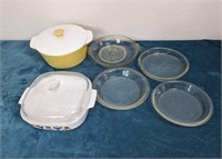 Vintage Corning Ware & Pyrex Baking Dishes