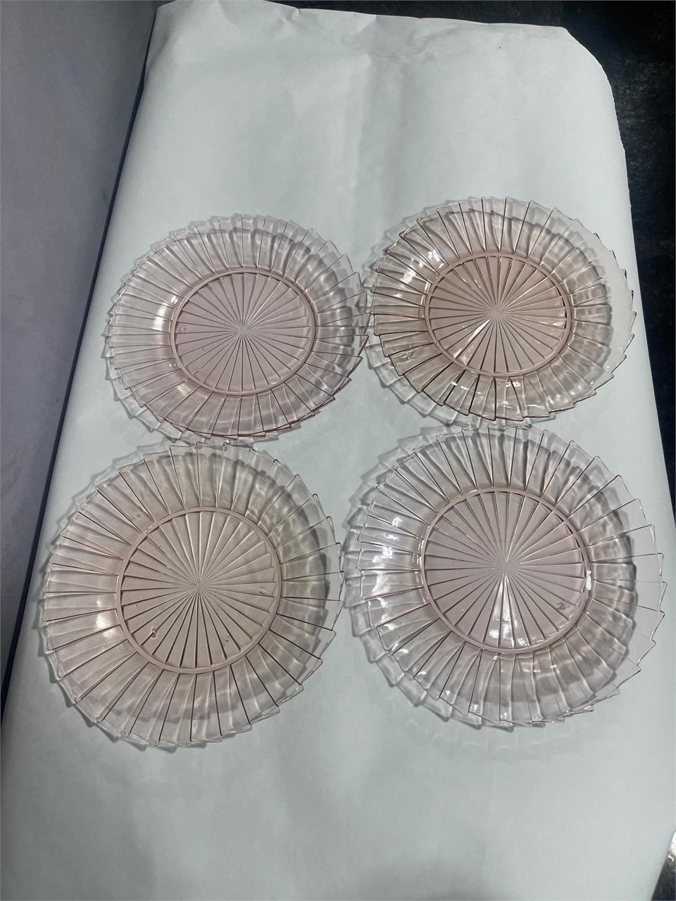 4 pink pinwheel plates