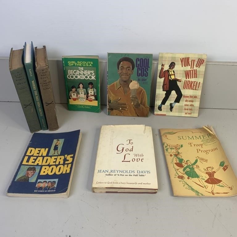 Assorted Vintage Books-Urkel, Cosby, Den Leaders