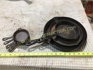 7 pcs Wagner wear cast iron skillets and ash