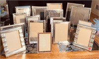 LOT OF 16 SILVER COLORED PICTURE FRAMES