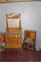 VINTAGE SOLID WOOD CONSTRUCTION DOLLHOUSE FURNITUE