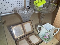 GROUP OF SMALL DECORATIVE ITEMS