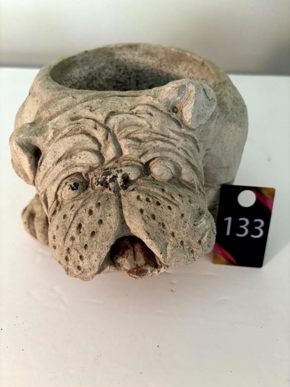 Bulldog Planter