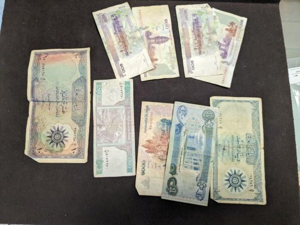 GROUP OF FOREIGN PAPER CURRENCY