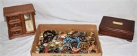 LOT - COSTUME JEWELRY & JEWELRY BOXES