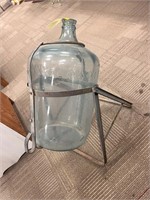 FIVE GALLON GLASS WATER BARREL WITH A METAL TIP ST