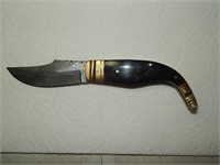 Beautiful Folding Knife Damascus Blade Horn Scales