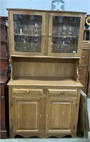 Hutch with Bow Front Glass Top