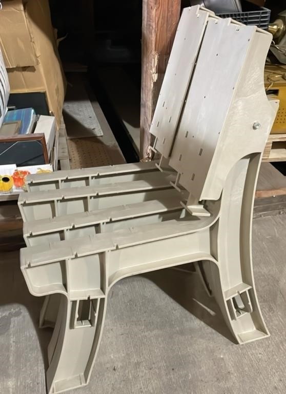 4 Plastic Bench Frames *LY.   NO SHIPPING