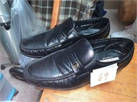 NEW SIZE 13 MENS SHOES