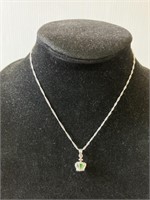 16" necklace w/ emerald in crown