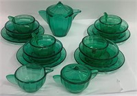 Akro Agate Green Glass Child's Tea Set