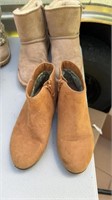 Girls boots x2