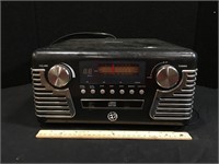 Vintage Style Portable Stereo & CD PLayer