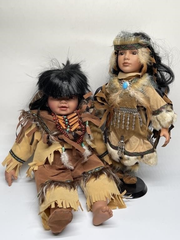 (2) Native American Dolls in Northwestern Dress