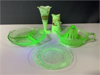 VTG Uranium Green Glass & Custard Glass Pieces