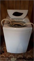Danby portable washer. Apartment size. Condition