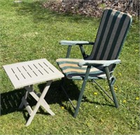Lawn chair and table. Fair condition