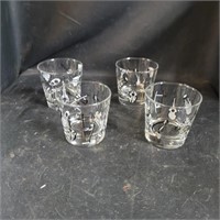 Vtg On the Rocks Glasses With Instruments Motiff