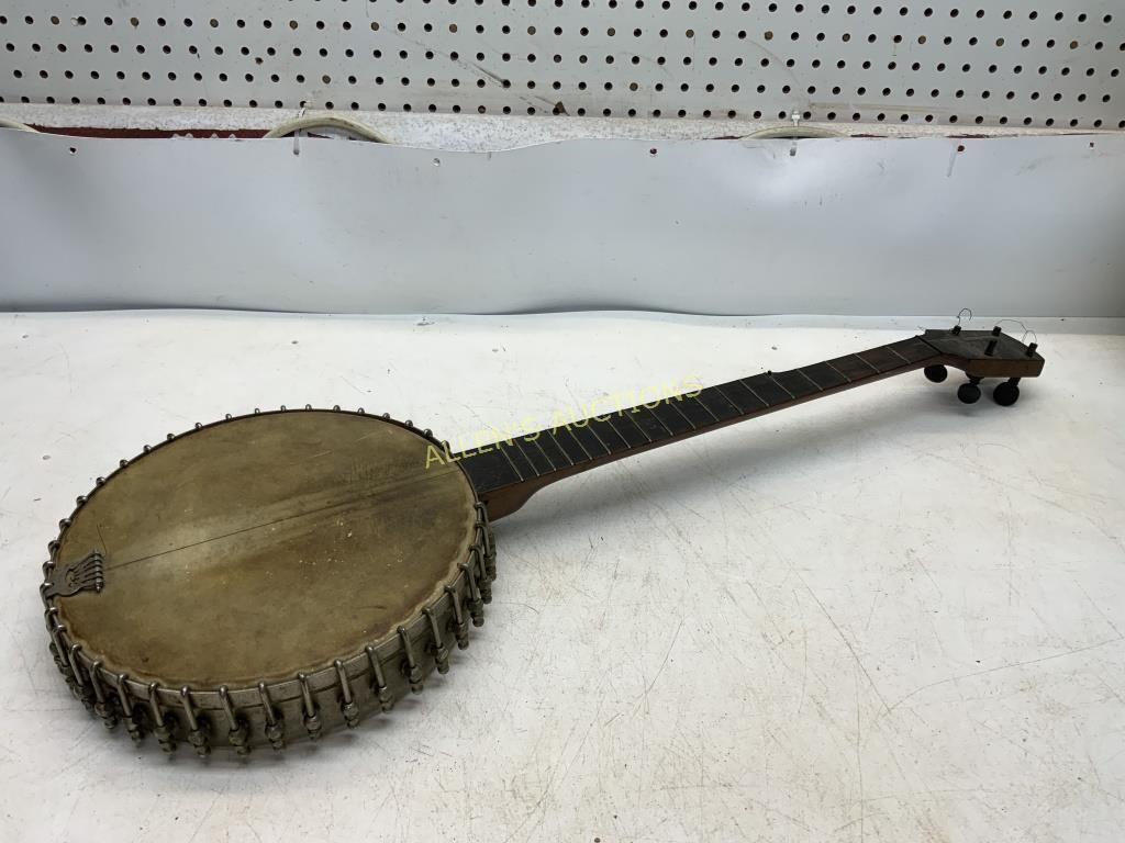 BANJO