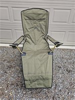 Cabellas Lounge Camping Folding Chair W/Case
