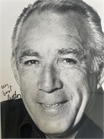 Anthony Quinn signed photo. GFA Authenticated