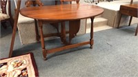 Mid century maple drop leaf table with 2
