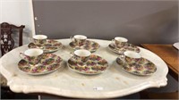 Set of 6 cups and saucers