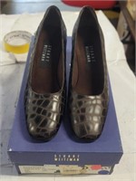 Stuart Weitzman - (Size 5) Shoes