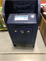 Mailbox bank, 7" tall