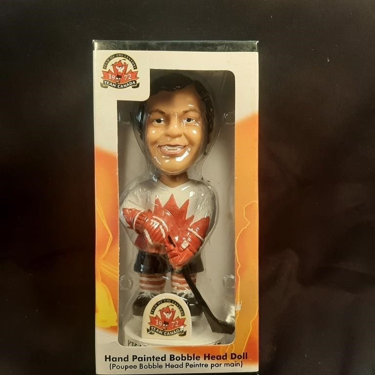 Yvan Cournoyer Team Canada 72 Bobblehead