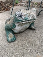 Concrete frog