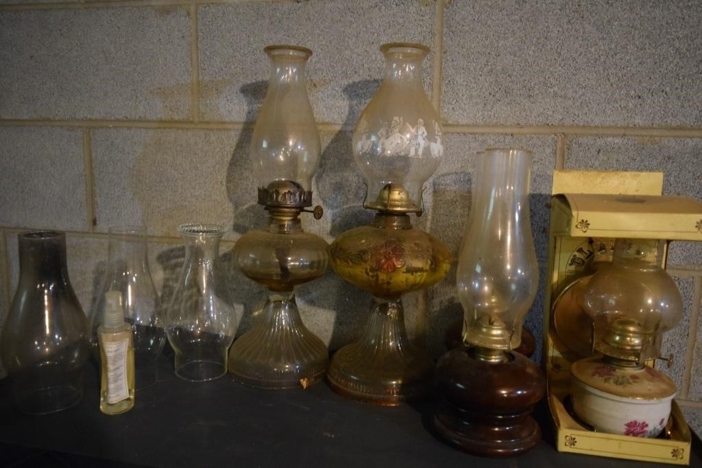 Oil Lamps & Globes