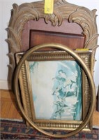 GROUPING: PICTURE FRAMES