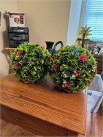 2 Topiary Balls